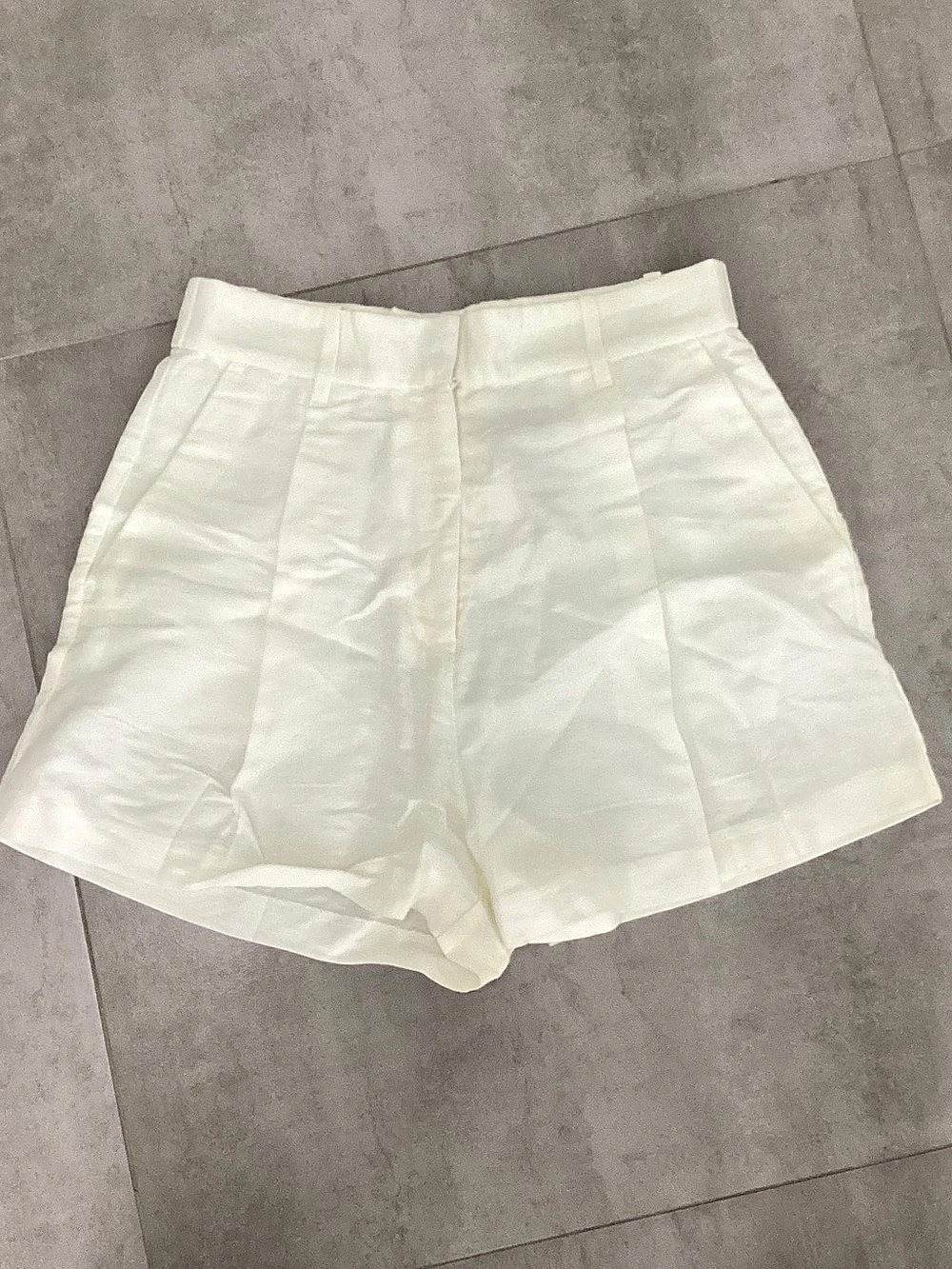 Zara Linen Blend High Waist Shorts in White Size US 6 NWT